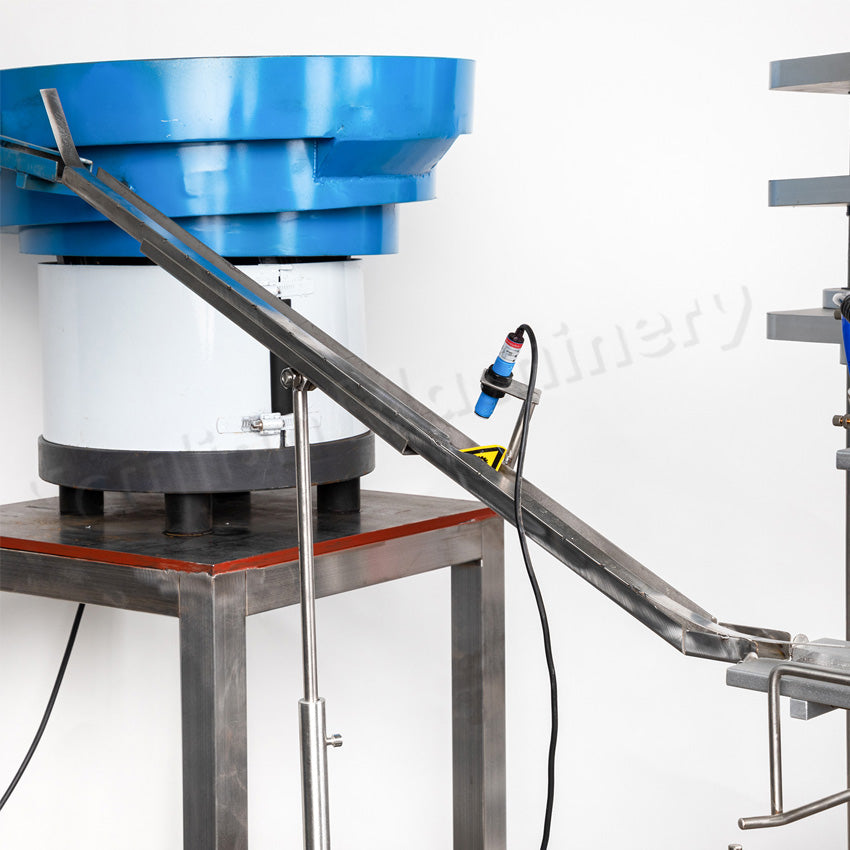 QDX-1 Automatic Twist Off Capper Machine Plastic Bottle Screw Capping Machine with Cap Feeder